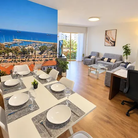 Appartamento Finikoudes Marina Beachfront Grand Larnaca